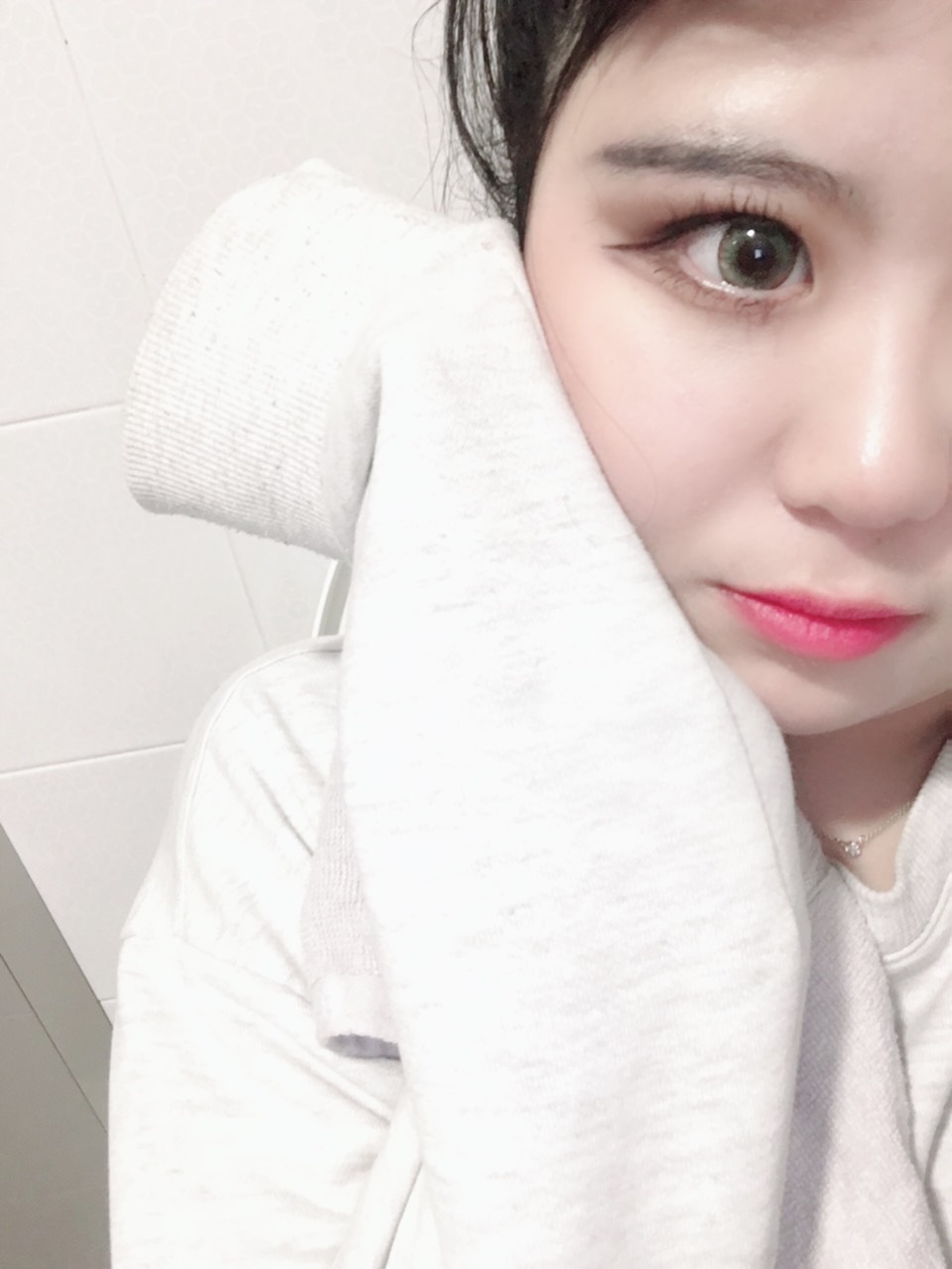 🇰🇷 백설공주ঠ 🍎